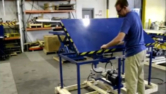 Ergonomic Tilting and Rotating Fixture Table