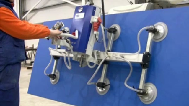 Vacuum Handling Device with 90 Degree Rotation for Wood Panels