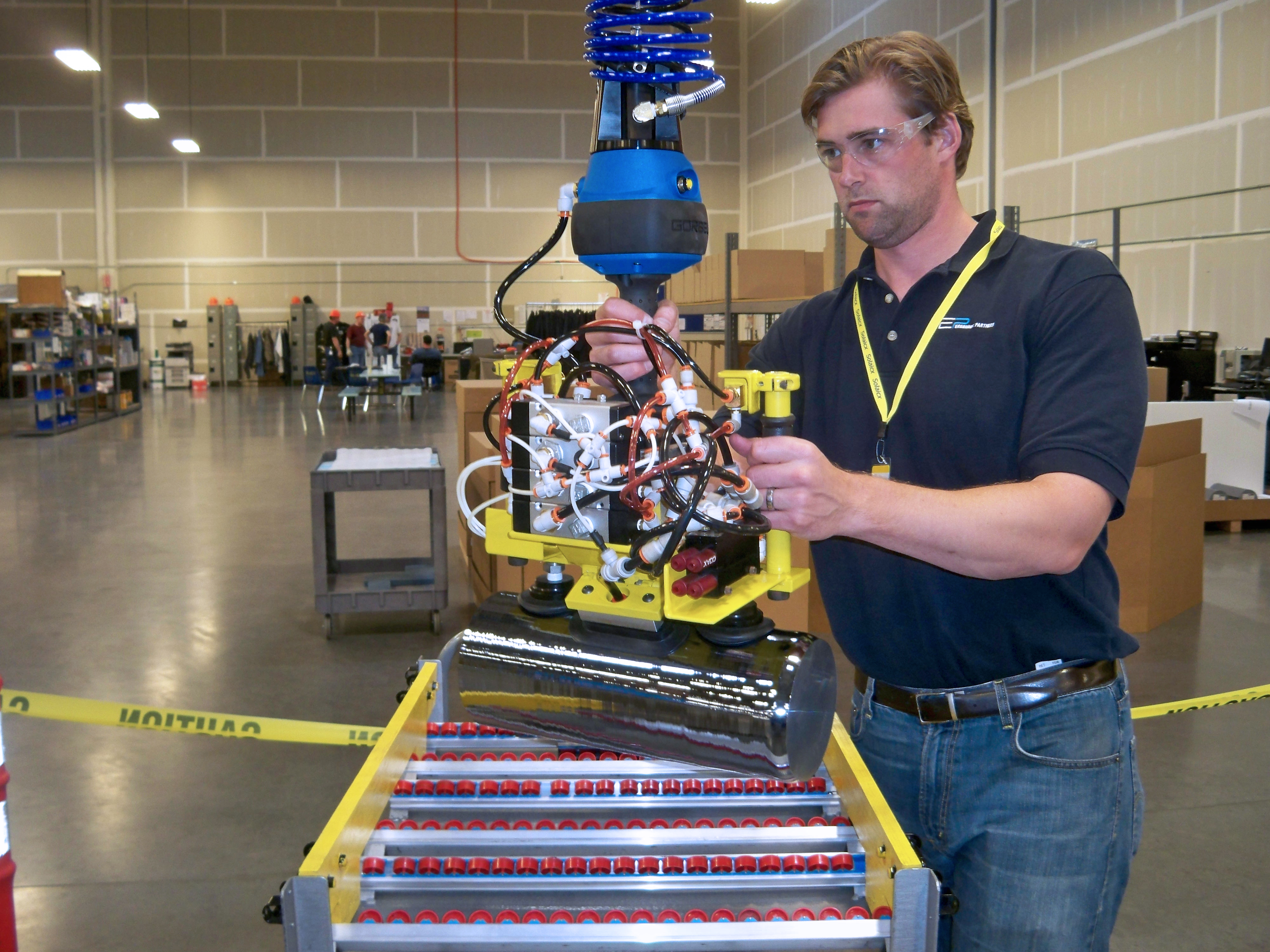 Ergonomic Lift for Silicon Ingot