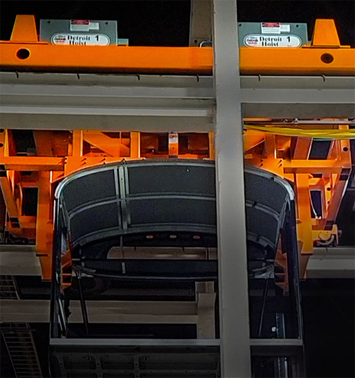 Automated Crane System for Automotive Manufacturer