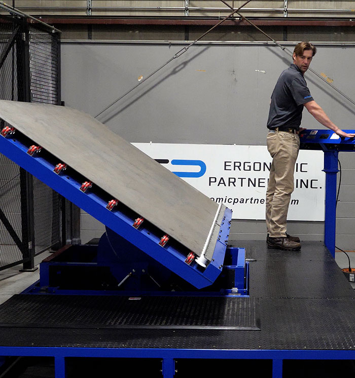 Lift and Tilt Table for Loading Paint Lines