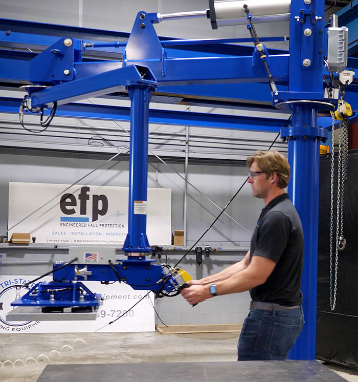 Manipulator Arm with Vacuum Gripper Tool for Porous Aluminum Blocks