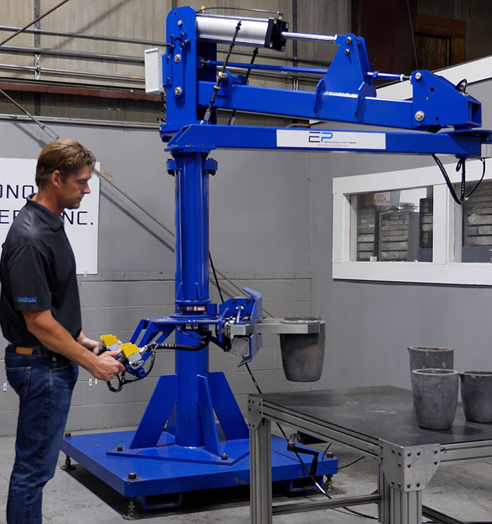 Molten Metal Gripper on Manipulator Arm