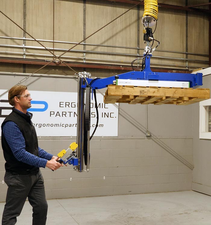 Pallet Stacking Lifting Device with Telescoping Handles