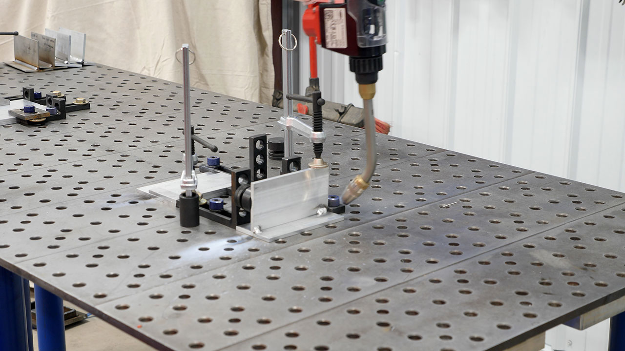 Aluminum Robot Welders