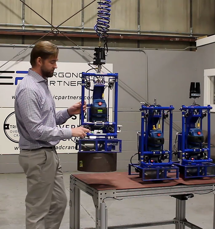 Pneumatic Gripper for Industrial Casters